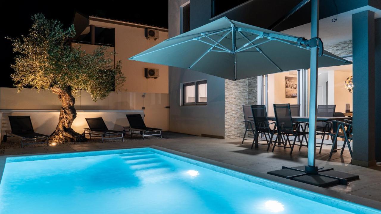Villa DEA mit privatem beheiztem Pool Vrsi Exterior foto