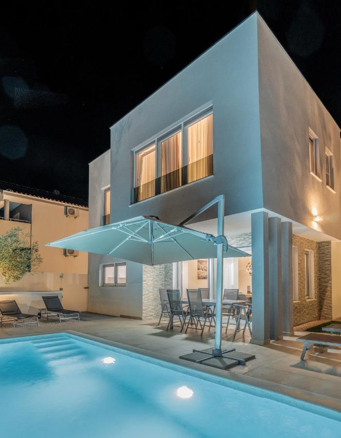 Villa DEA mit privatem beheiztem Pool Vrsi Exterior foto