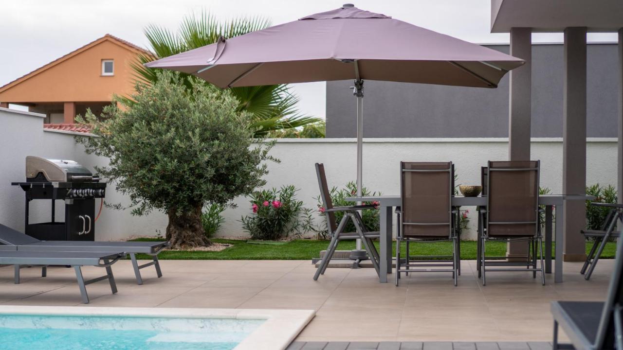 Villa DEA mit privatem beheiztem Pool Vrsi Exterior foto