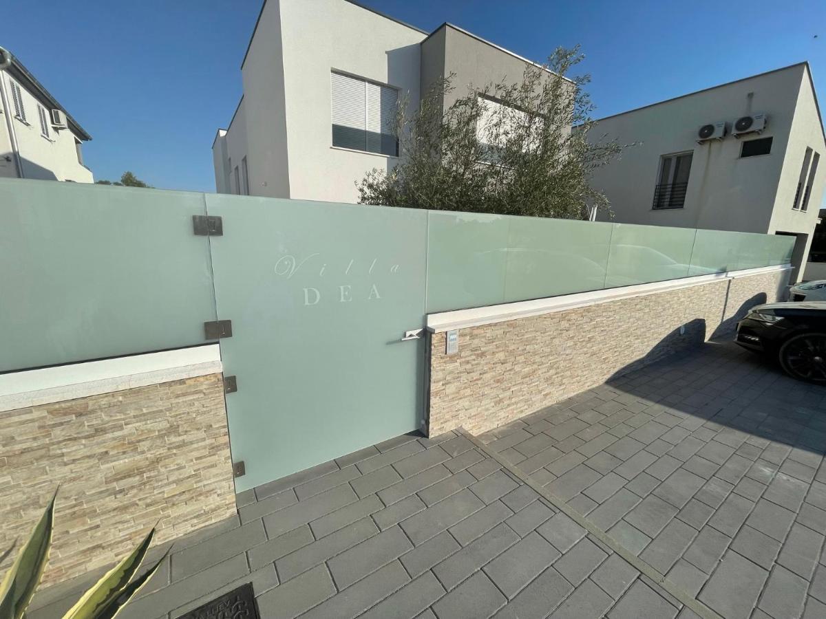 Villa DEA mit privatem beheiztem Pool Vrsi Exterior foto